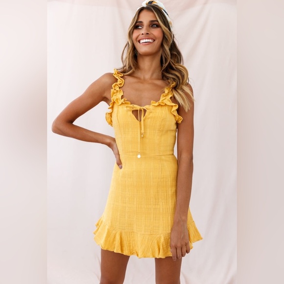 SELFIE LESLIE
Elah Frily Mini Dress Yellow Size S - Picture 6 of 14